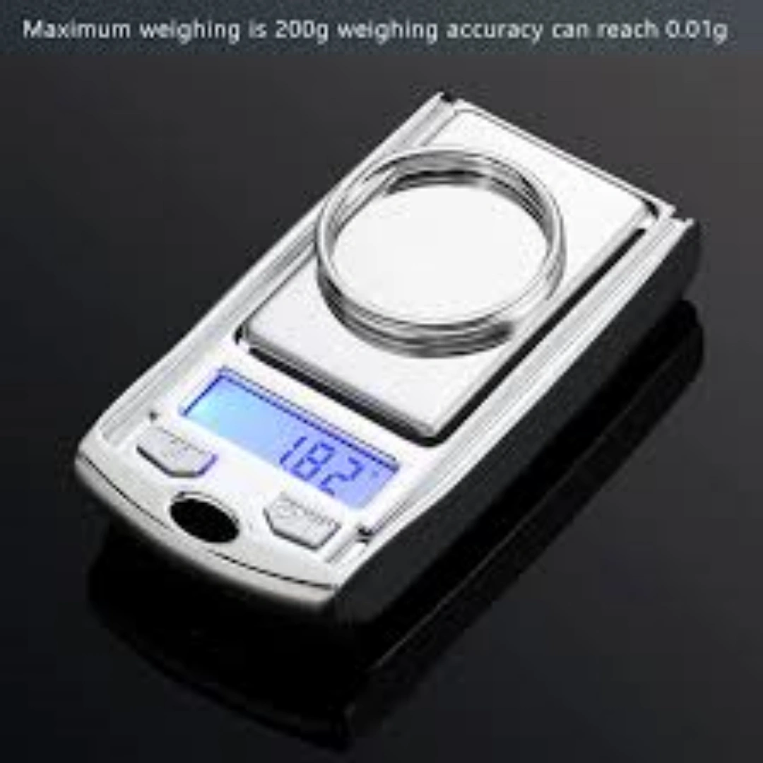 ميزان_مفتاح_0.440924_02 Portable Mini Scale 200g 0.01 Digital Pocket Scale Car Key Design with Battery for Jewelry, Herbs, and Food (1 Piece) by Frenda 0.440924 lb Multicolor | RoxyStore