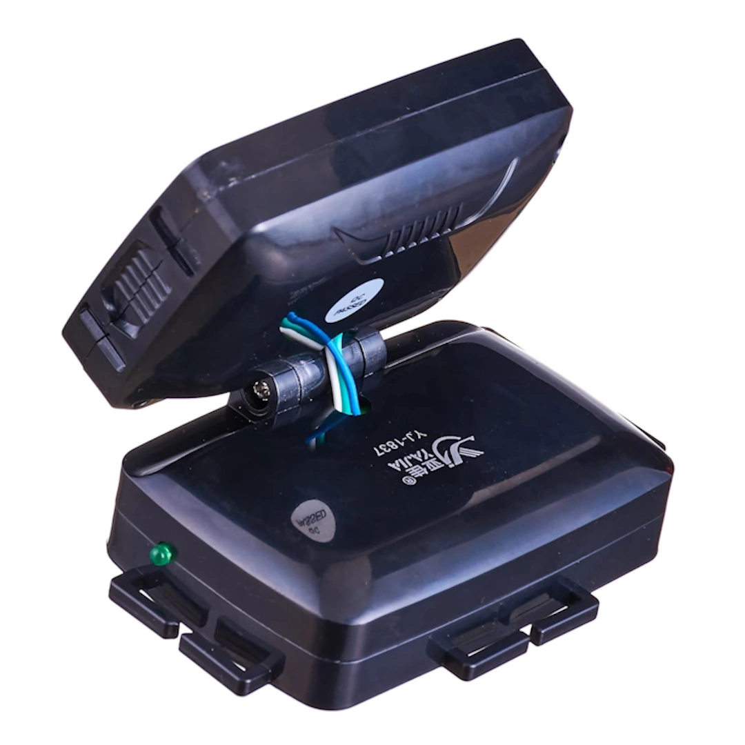 كشاف راس شحن 1837 مربع اسود-1 مصباح راس ليد فائق السطوع قابل لاعادة الشحن، اسود - YJ-1837 | RoxyStore